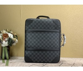 루이비통 LV BRIEFCASE 브리프케이스 백 팩