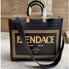 펜디 x 베르사체 Fendi & Versace 선샤인 쇼퍼 백